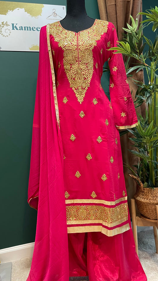 Mehroon embroidered party suit